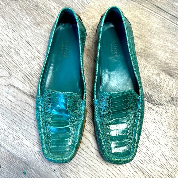 GUCCI crocodile leather slip on driving shoes with rubber soles teal 6 1/2 - Picture 2 of 13